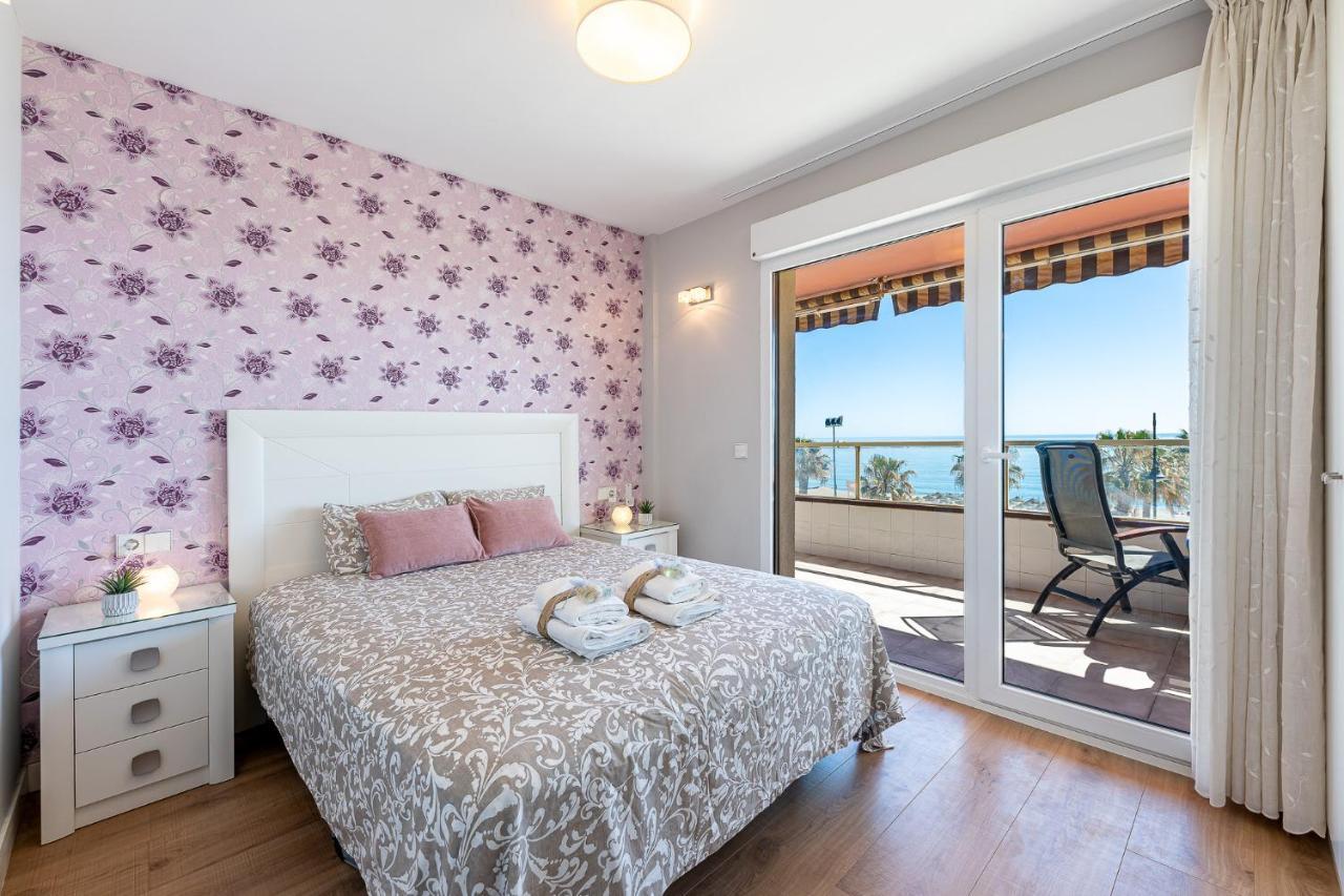 797 Holiday Rentals - Amplio Piso Con Terraza En Primera Linea De Playa Torremolinos Buitenkant foto